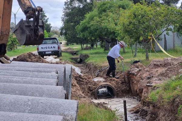 Foto: entre 250 y 265 caños de un metro de diámetro serán empleados en trabajos de pluviales proyectados en calle 3 del balneario Lago Merín.