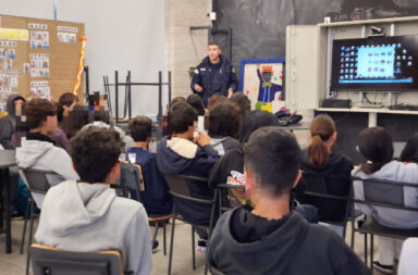 Charla sobre ciberseguridad y delitos informáticos en el Instituto de Formación Docente de Melo.
