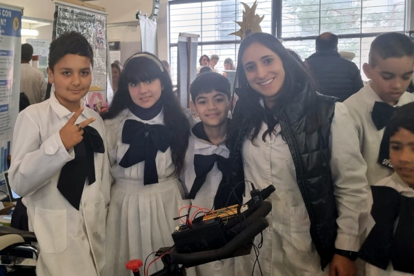 Escuela 138 Río Branco, 0 energía clubes de ciencias