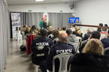Charla sobre salud mental en melo