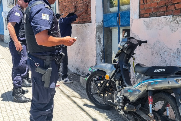 Policía refuerza operativos vía pública