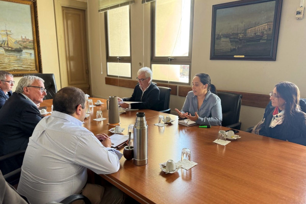 Diputados de Cerro Largo se reunieron con el Director Nacional de Aduanas