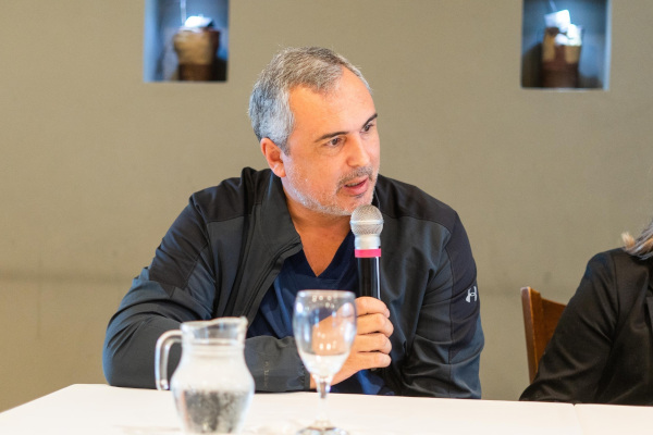 Dr. Pablo Acosta