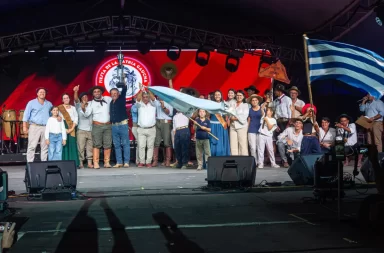 Sociedad criolla de Cerro Largo “A Poncho y Espuela”