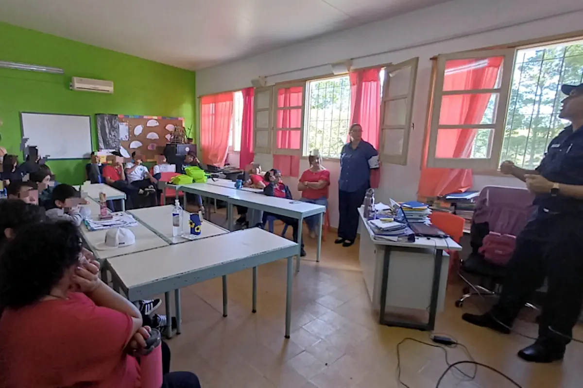Policía Comunitaria realizó taller de prevención
