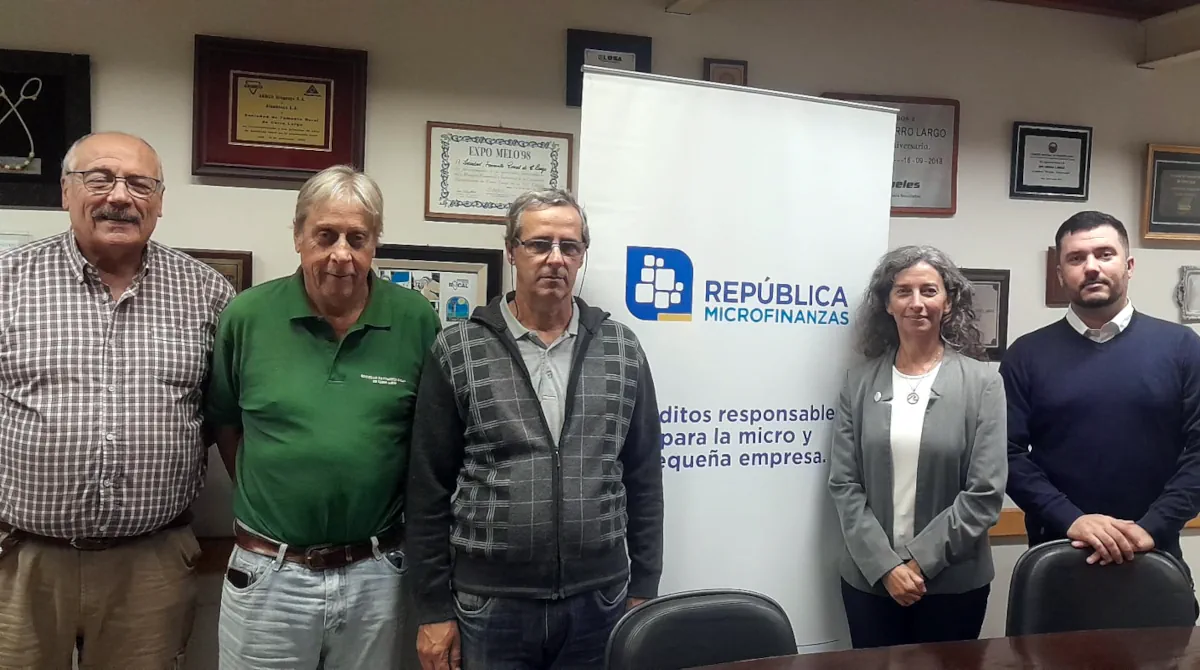 Fomento Rural y República Microfinanzas impulsan créditos para pequeños y medianos productores