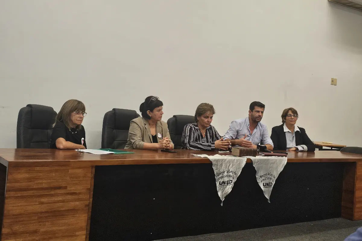 Universidad Nacional de la Educación