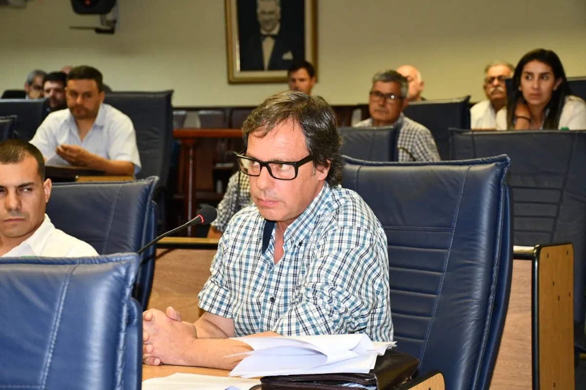 Álvaro Segredo. junta departamental.