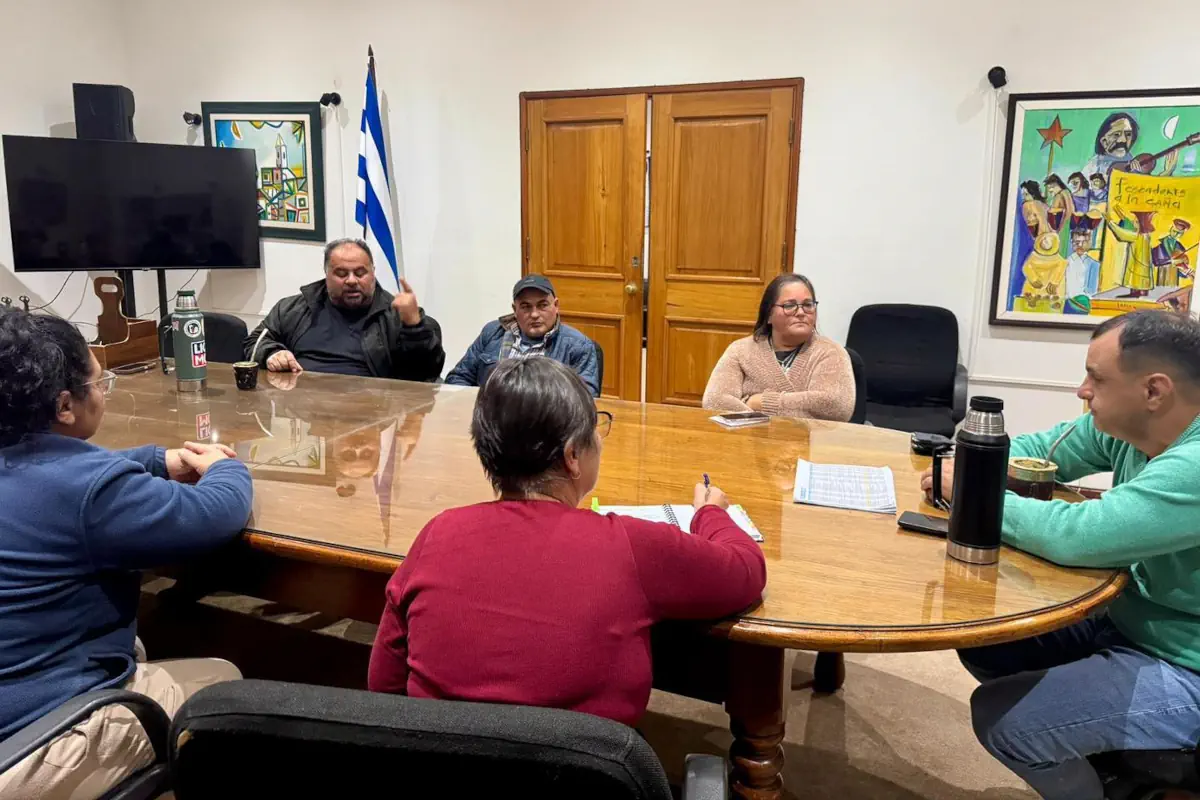 ADEOM y Morel avanzan en proyecto de viviendas para funcionarios