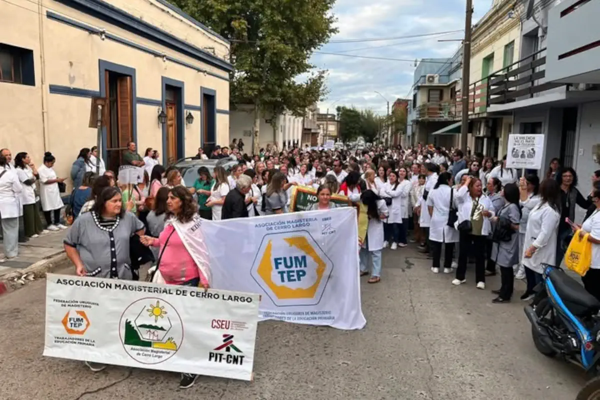 caso de agresión a una docente en Cerro Largo
