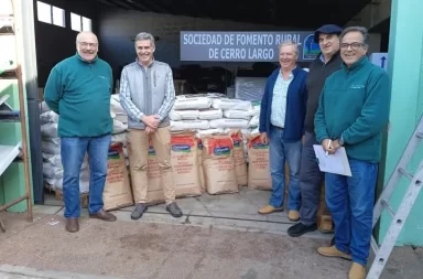 Sociedad Fomento donó alimentos para el programa Plato Caliente