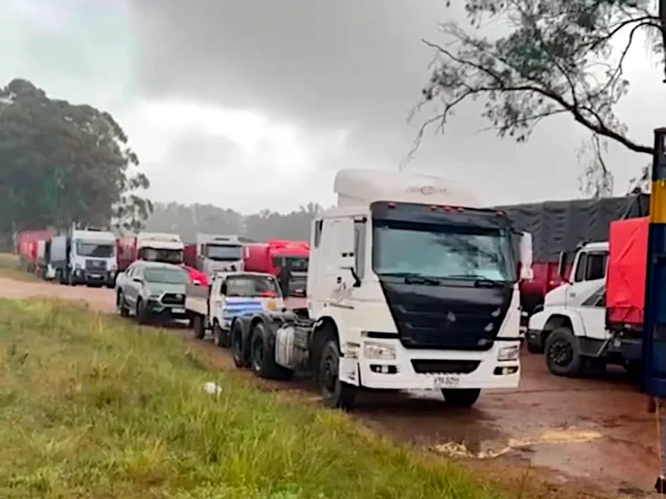 Transportistas volvieron a parar