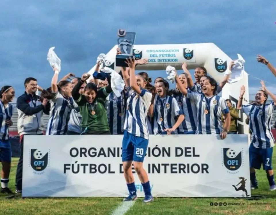 cerro largo sub 16 fútbol femenino