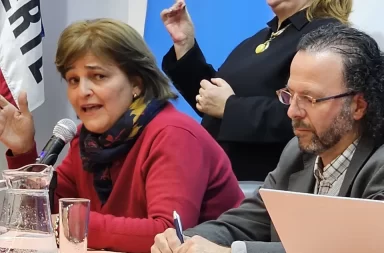 debate sobre la Universidad de la Educación