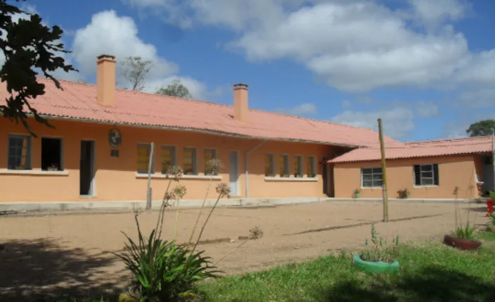escuelas de Cerro Largo