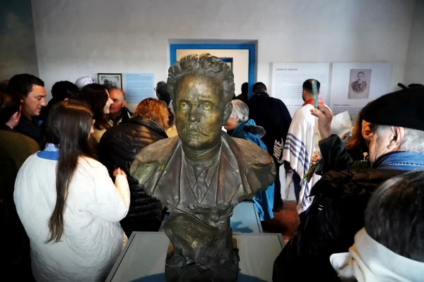 La Estancia El Cordobés volvió a recibir público durante la jornada conmemorativa por los 170 años del nacimiento de Aparicio Saravia, tras finalizar el proceso de recuperación del museo histórico.