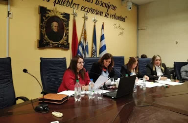 La Junta Departamental de Cerro Largo sesionó el jueves 13 de agosto bajo la presidencia de la edil Mónica Peña.