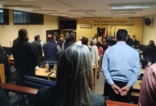 Ediles de la Junta Departamental de Cerro Largo realizaron un minuto de silencio en homenaje al profesor Jorge Da Rosa Borba, fallecido recientemente.