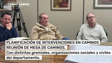 Christian Morel recibió a representantes de las gremiales agropecuarias para analizar la situación de la caminería rural de Cerro Largo. Foto: Gobierno de Cerro Largo.