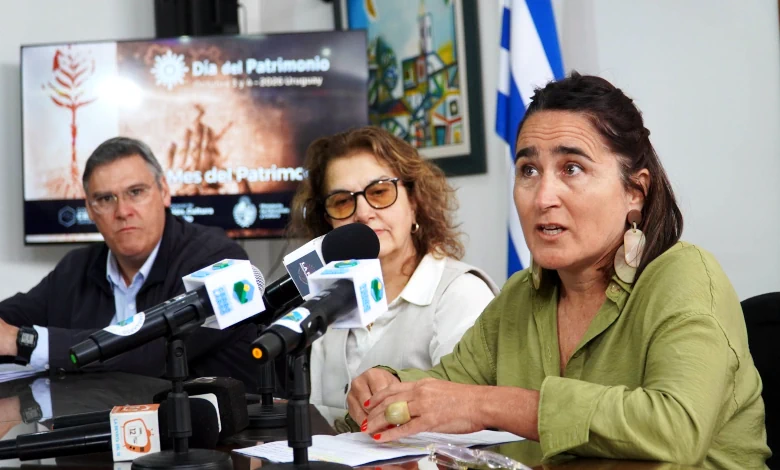 Néstor Araujo, Lucy Larrosa e Isabel Abelar presentaron la programación del Mes del Patrimonio en Melo (Foto: Gobierno de Cerro Largo)