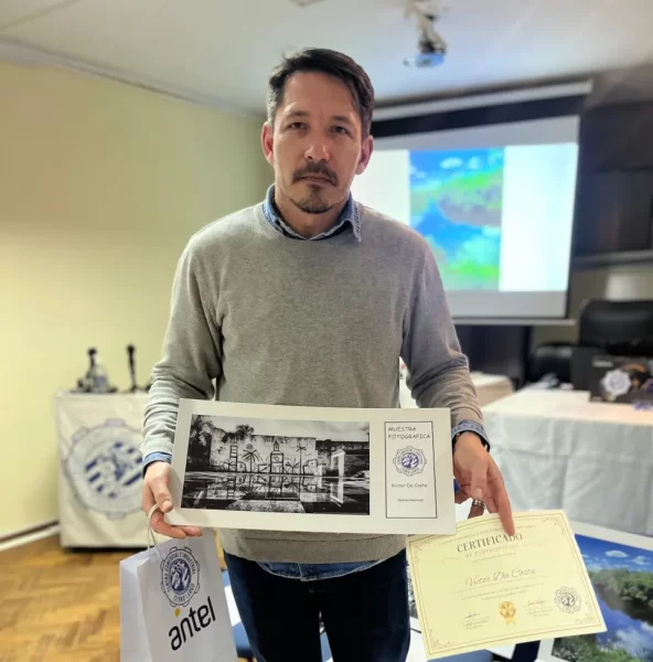  Víctor Da Costa recibió el primer premio por segundo año consecutivo.