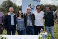 Artigas Sportivo Club de Melo y el CAIF Gurisitos de Río Branco accederán a recursos del MTOP para mejorar sus instalaciones.