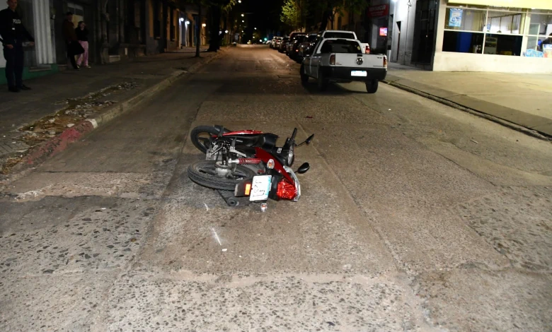 El siniestro ocurrió durante la madrugada en la esquina de Agustín de la Rosa y Dr. Herrera.