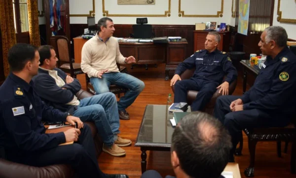 Autoridades policiales y representantes de la Intendencia coordinaron la seguridad para la inauguración del Parque Rivera.