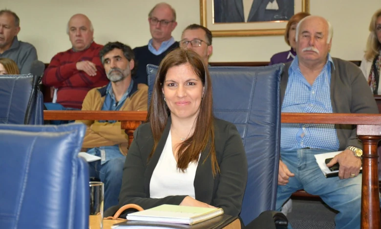 La edila Mariana Caltieri solicitó evaluar medidas de seguridad vial en el cruce de carretera Aceguá y calle Leandro Gómez, en Melo.