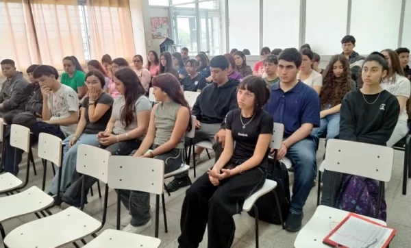  La inspectora regional María José Dos Santos advirtió que algunos liceos de Cerro Largo ya superan sus cupos para el ingreso a séptimo año.