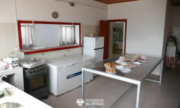El alcalde Federico López participó en la inauguración de las obras de remodelación del merendero Andrés Cela, en Río Branco, que demandaron una inversión de $300.000.