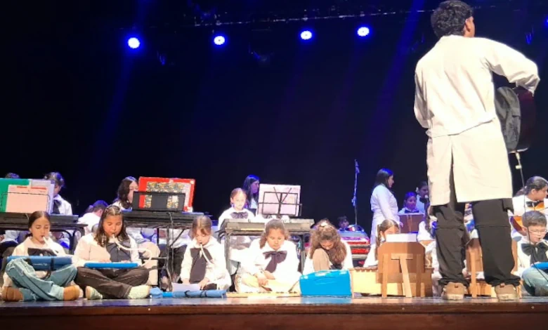 Estudiantes de cinco escuelas de Educación Artística participaron en Instrumentarte 2026, realizado en el Teatro España de Melo.